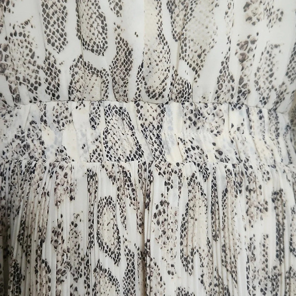 Anthropologies-Current Air Olivia Snake-Printed Flowy Midi Dress Size Medium - Picture 6 of 15